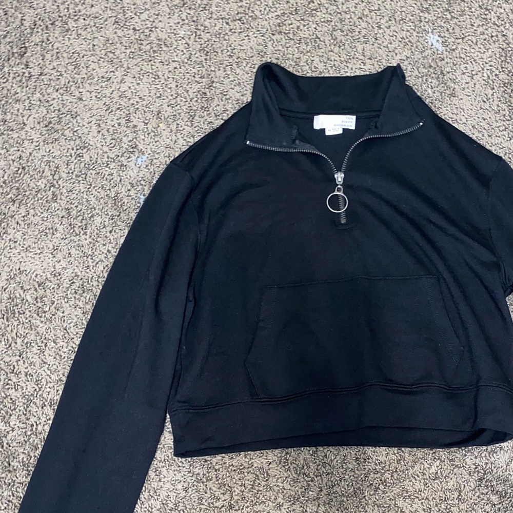 Long sleeve with zipper